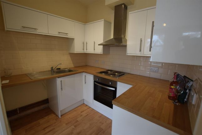 Flat to rent in Sedlescombe Road North, St. Leonards-On-Sea