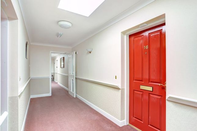 Flat for sale in Apple Close, Congleton