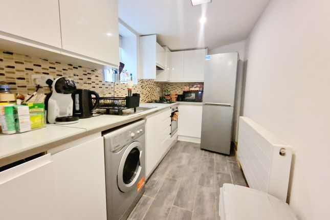 Mountview Road, Crouch End photo 4
