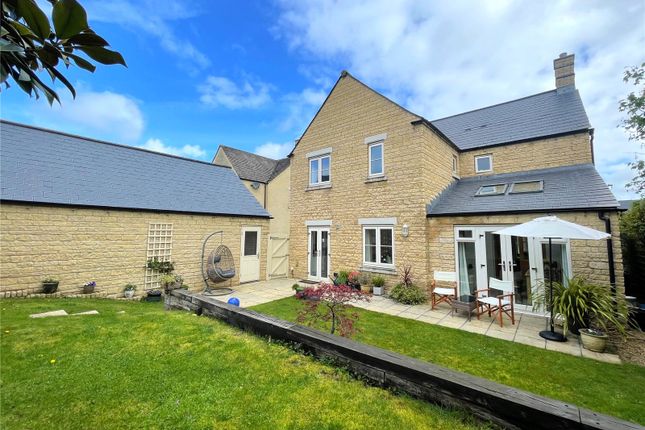 22, Spire View, Cirencester photo 4