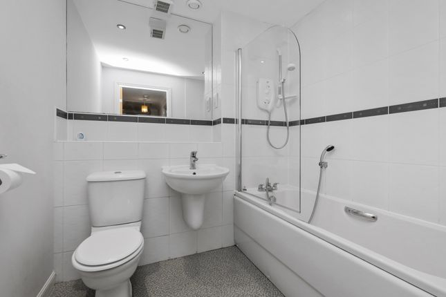 Flat for sale in 2i, Miners Walk, Dalkeith