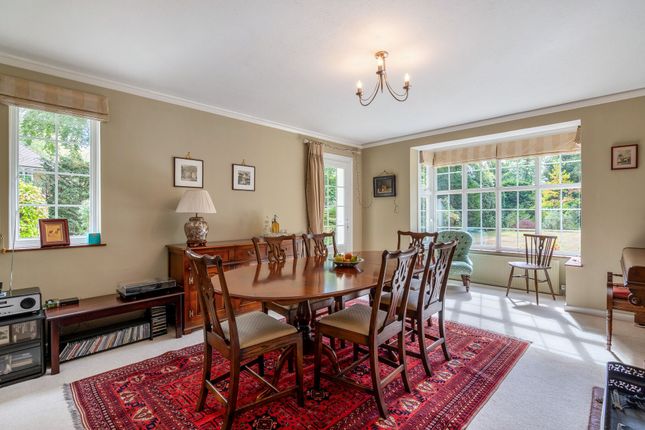 Thornhill, Stockton Avenue, Fleet photo 2