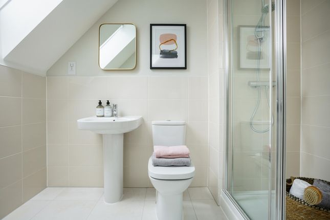 En Suite To The Main Bedroom