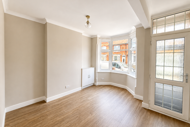 24, Spencer Street, Leicester photo 2