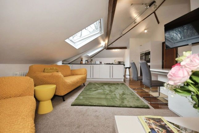 Fern View, 133, London Road, Derbyshire photo 5