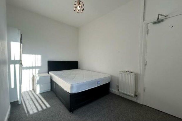 Room to rent in Picton Road, Liverpool