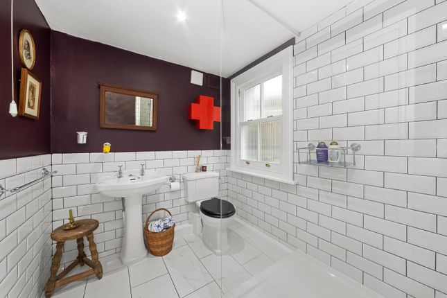 38, Burford Road, London photo 4