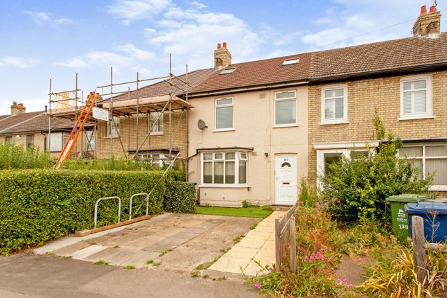 Terraced house for sale in Coldhams Lane, Cambridge