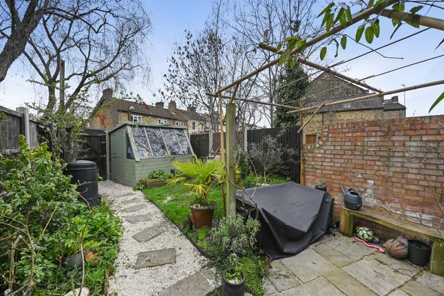 Terraced house for sale in Chestnut Avenue, London