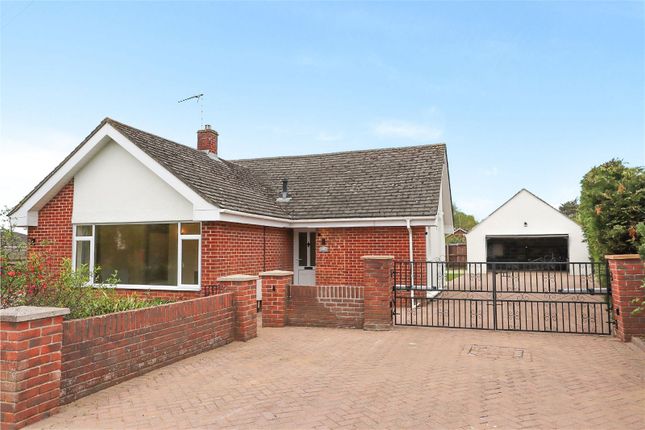 Thumbnail Bungalow for sale in William Street, Calne