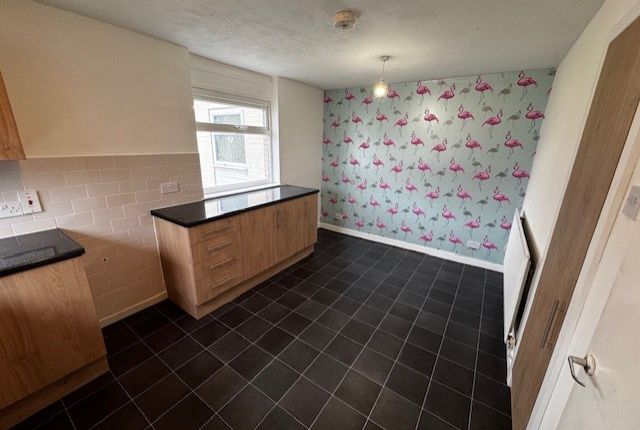 20, Woodcroft, Telford photo 3