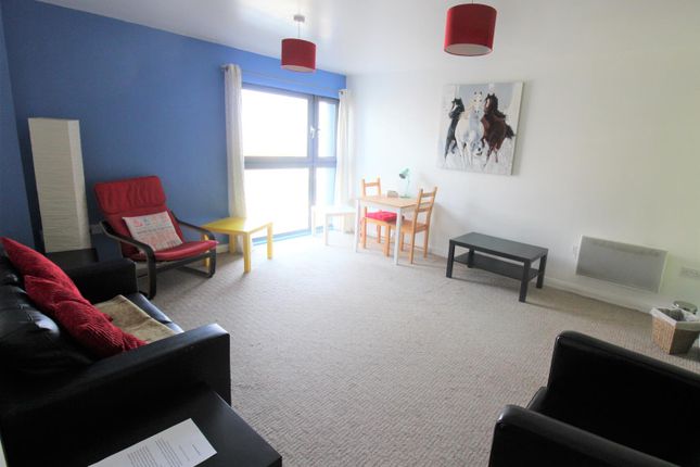 Thumbnail Flat to rent in Churchill Way, Cardiff