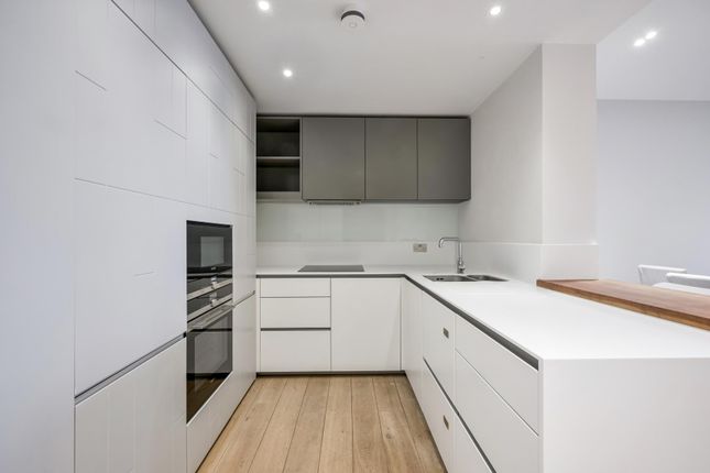 1-bed flat on Canal Reach, London, £800,000