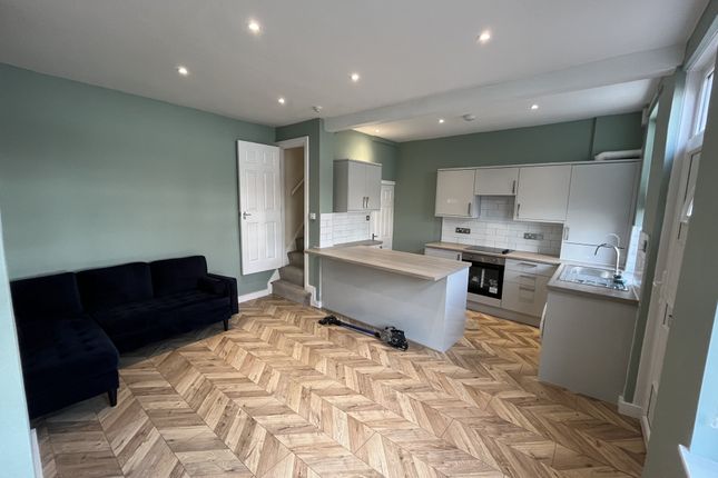 Thumbnail Terraced house to rent in Woodside Avenue, Leeds, West Yorkshire