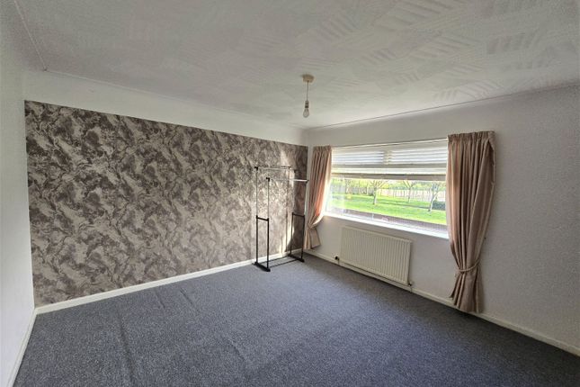 Semi-detached house to rent in Kendal Drive, Maghull