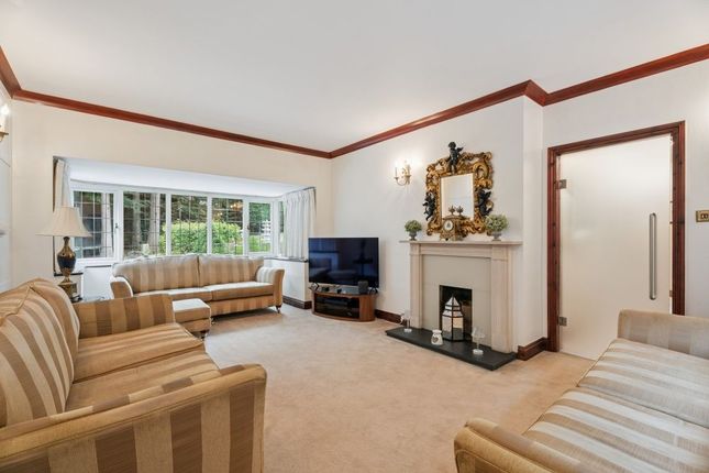 The Spinney, South Park Avenue, Rickmansworth photo 2