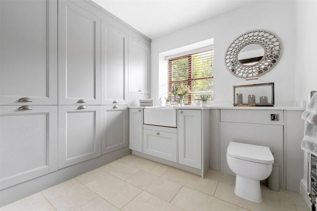 Cloak Room