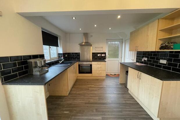 Thumbnail Property to rent in Squirrel Close, Cannock