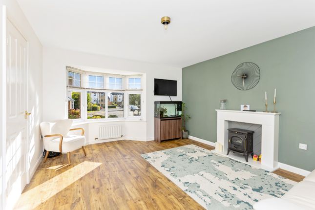 62, Gogarloch Road, South Gyle, Edinburgh photo 2
