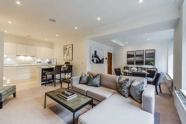 Thumbnail Flat to rent in Rainville Road, London