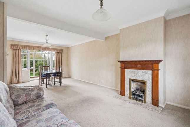 273 Cressex Road, High Wycombe photo 2