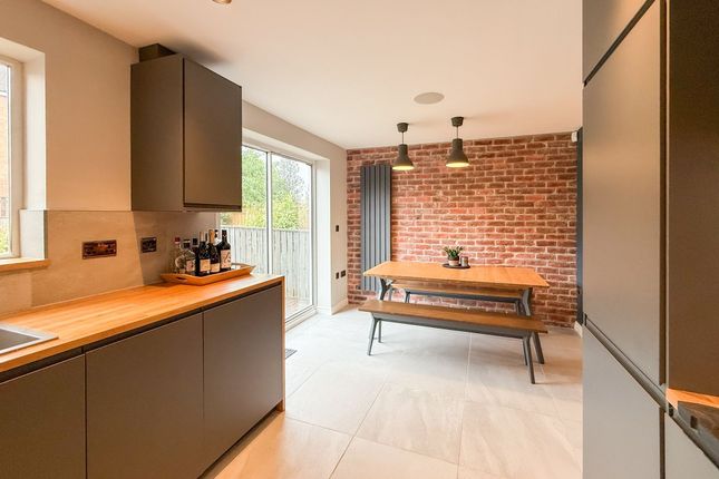 41 Ovett Gardens, Gateshead photo 5