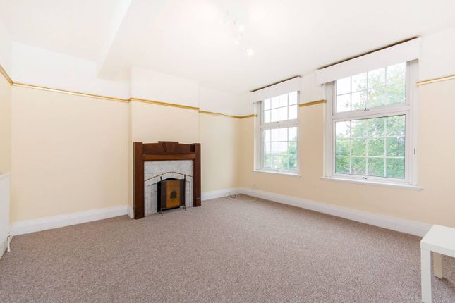 Flat to rent in Streatham Hill, Streatham Hill, London