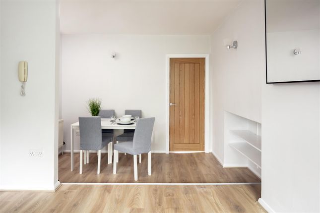 5D, North Terrace, Newcastle Upon Tyne photo 4