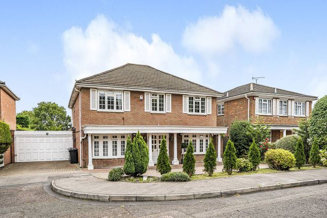 Thumbnail Detached house for sale in Leavesden Road, Stanmore