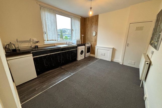 Thumbnail Flat to rent in Gladstone Place, Woodside, Aberdeen