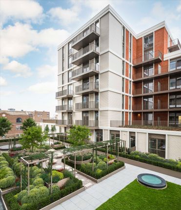 Flat for sale in Coda, Battersea, London