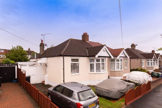 2 bed semi-detached bungalow for sale in Clinton Crescent, Ilford IG6