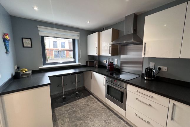 14, Sunderland Place, Farnborough photo 2