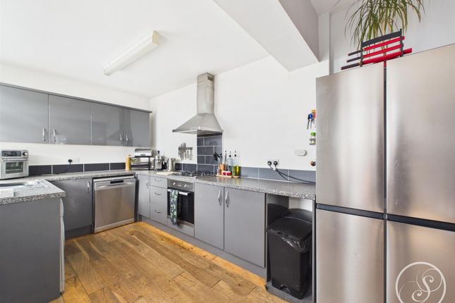 14, Tyas Grove,, Leeds, photo 3