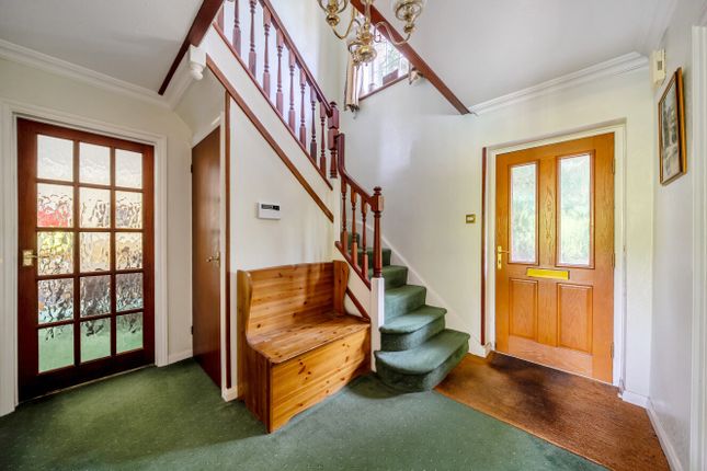 2, Penwood End, Surrey photo 2