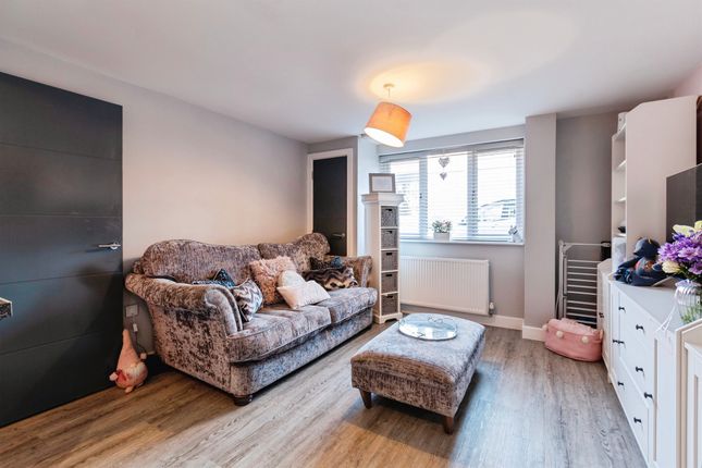 1, Jutland Court, Braintree photo 2
