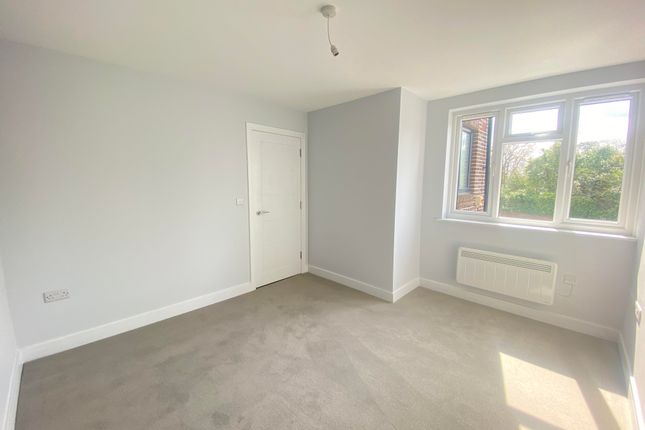 Flat 3, 390a, Bitterne Road, SOUTHAMPTON photo 3