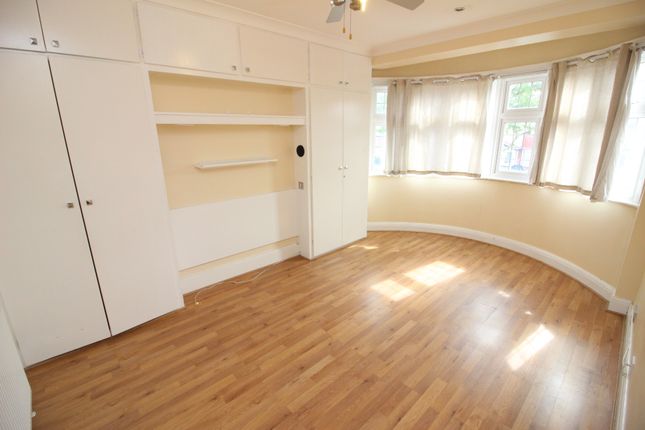Detached house to rent in Church Hill Road, Sutton