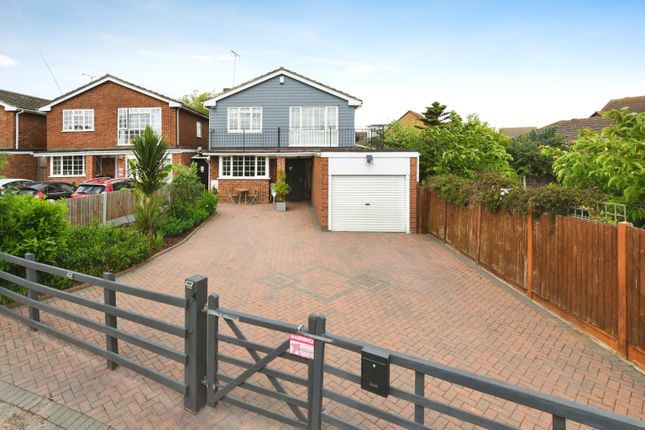 Thumbnail Detached house for sale in Steeple Road, Chelmsford