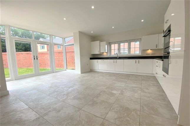 Detached house to rent in St. Georges Way, Handforth, Wilmslow