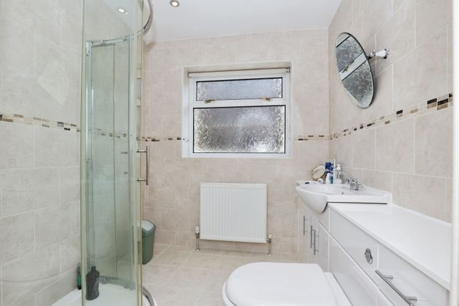 Bungalow for sale in Hawthorn Avenue, Waterthorpe, Sheffield, South Yorkshire