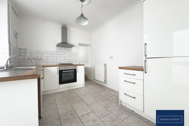 4, Gellifaelog Terrace, Merthyr Tydfil photo 3