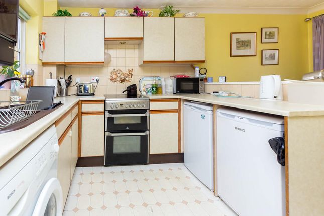 30, Nene Close, Wellingborough photo 4