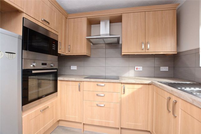 60, Primrose Court, Leeds photo 2