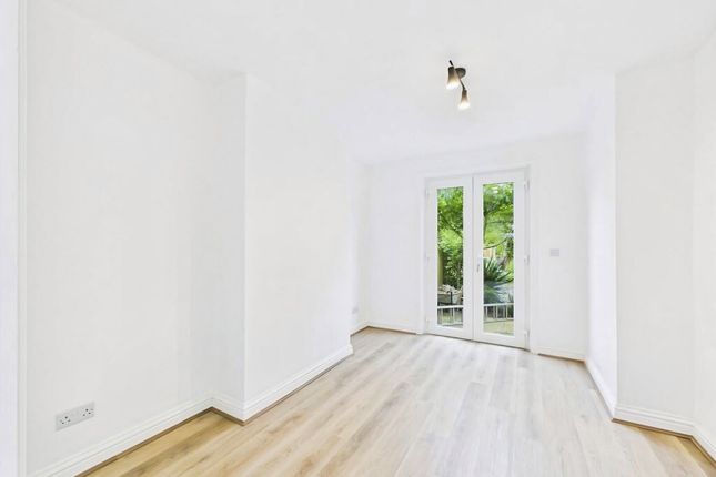 5, Turner Road, West Sussex photo 5