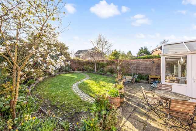 36 Dean Way, Pulborough photo 3