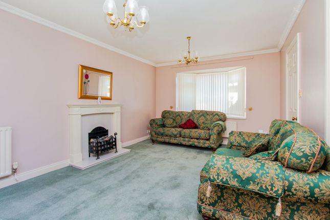 4, Evensford Walk, Wellingborough photo 4