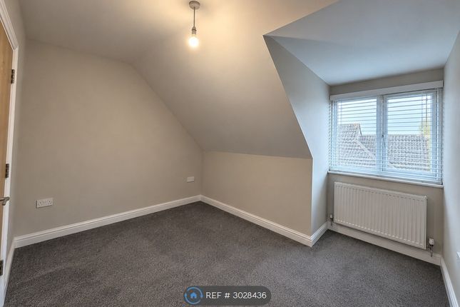 Flat, Maxwell Court A Wimborne Road, Bournemouth photo 2