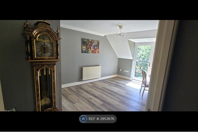 Stonebridge Place, High St, Edenbridge photo 3
