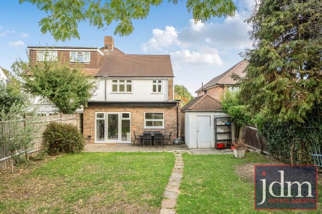 91, Crown Woods Way, London photo 4